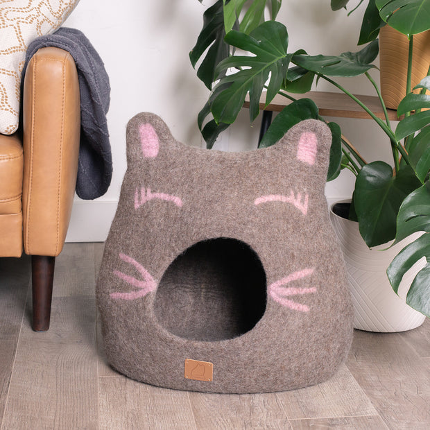 Girl Cat Design | Ear Style Cave