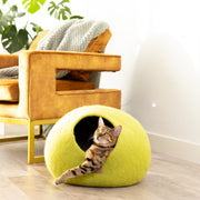 Hochwertiges Katzenhöhlenbett aus gefilzter Wolle – gemütliche runde Peekaboo-Höhle für große oder kleine Katzen – Zitrusgrün